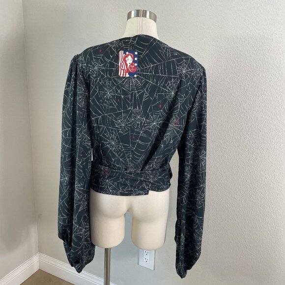 Laura Byrnes Hope Morrison Wrap Top Womens 3X Black Spiderweb Bell Sleeve Gothic - Picture 10 of 12